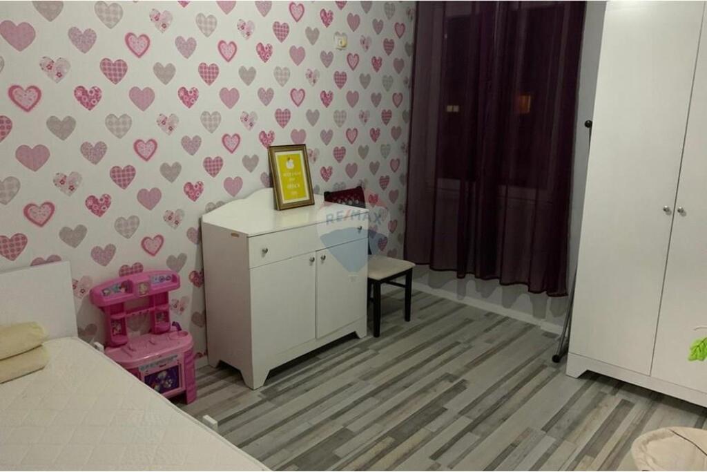In vendita appartamento 2+1 Yzberish vicino al complesso Grand Gallery!