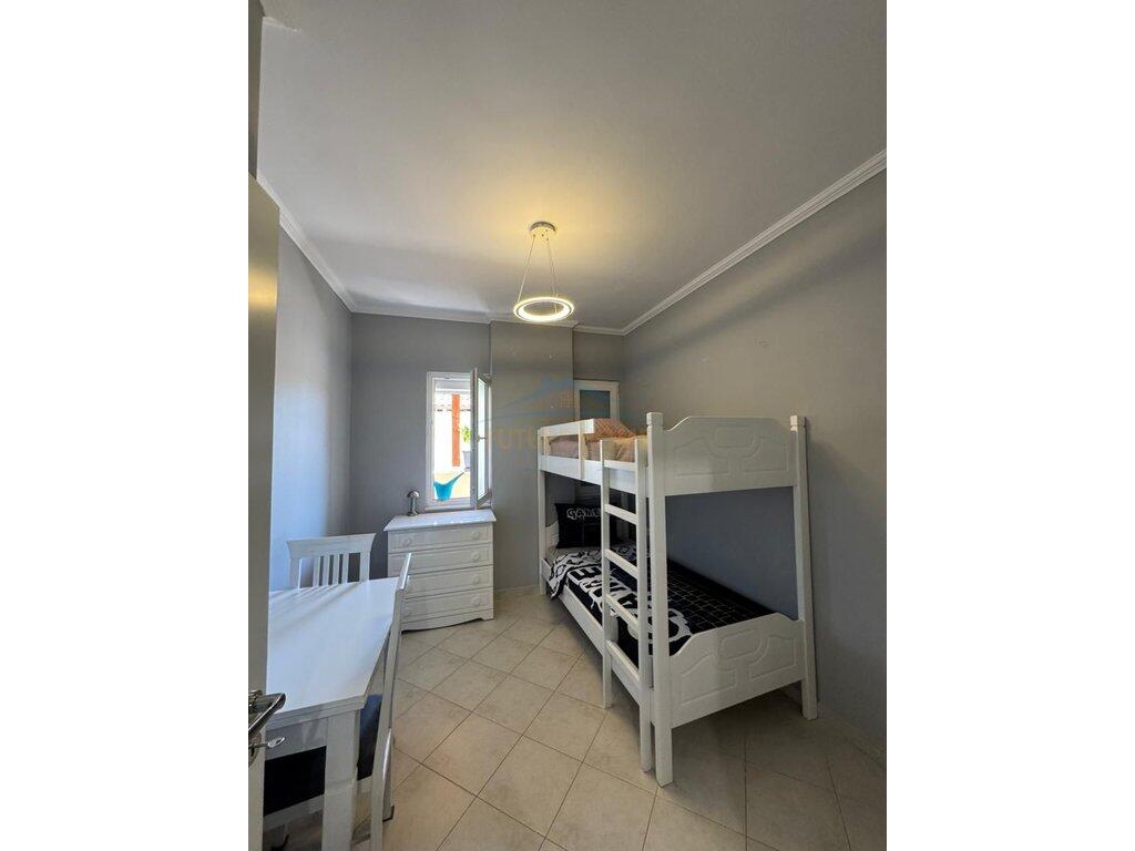 Affitto, Appartamento 2+1, Brryli, Via Arkitekt Sinani, Tirana