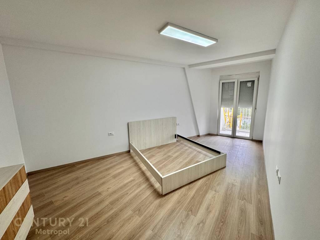 JEPET ME QERA PER ZYRA APARTAMENT 128 M2, STADIUMIT AIR ALBANIA !