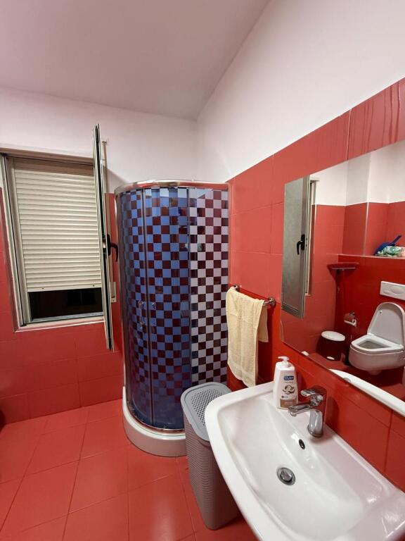 Apartament me qera 2+1 - 📍Rruga Peti