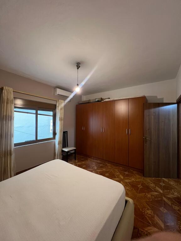 For sale, Apartment 1+1, Student City, Tirana.