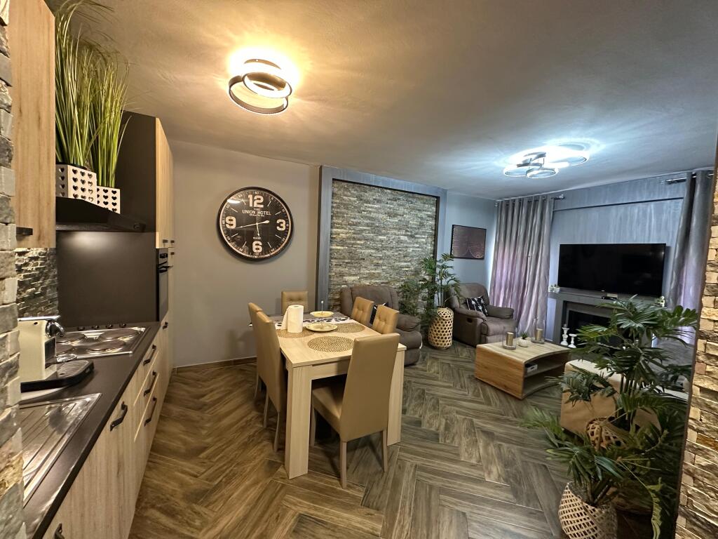📍 Appartamento 2+1 in affitto a “magneti 💰 Prezzo: 700 Euro /mese