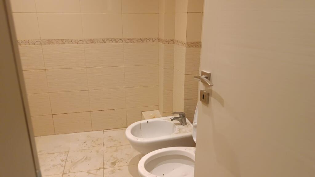🏡 Appartamento 2+1 in affitto presso l'ex Mercato Elettrico, Tirana
