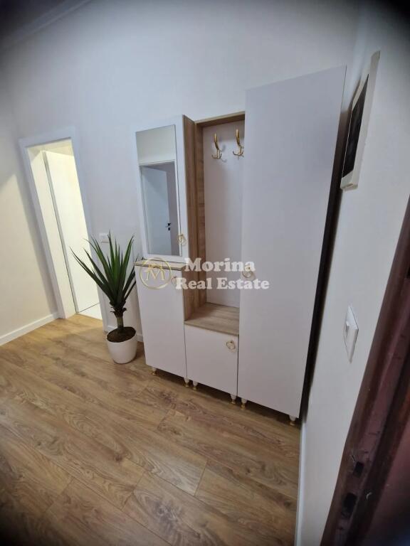 Qera Hyrje Private 2+1, Vasil Shanto 800 Euro/muaj