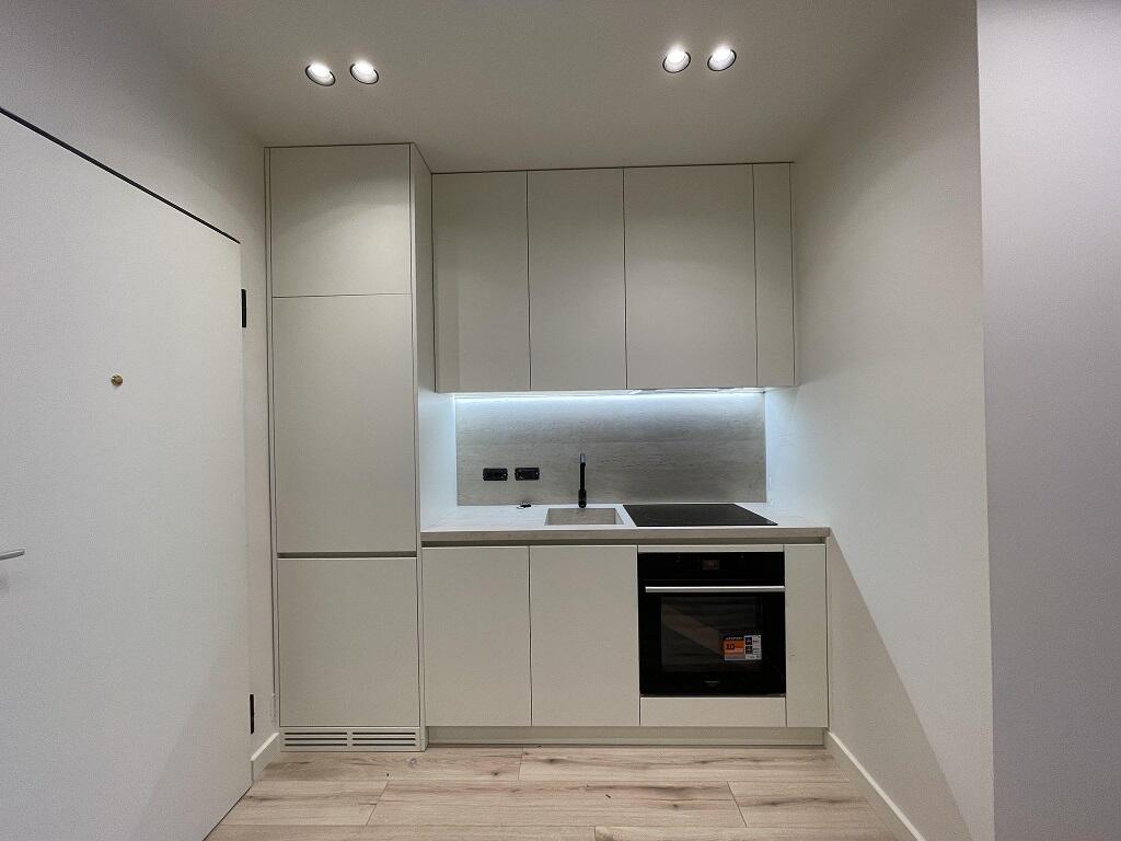 Appartamento 1+1 in AFFITTO presso Komuna e Parisit