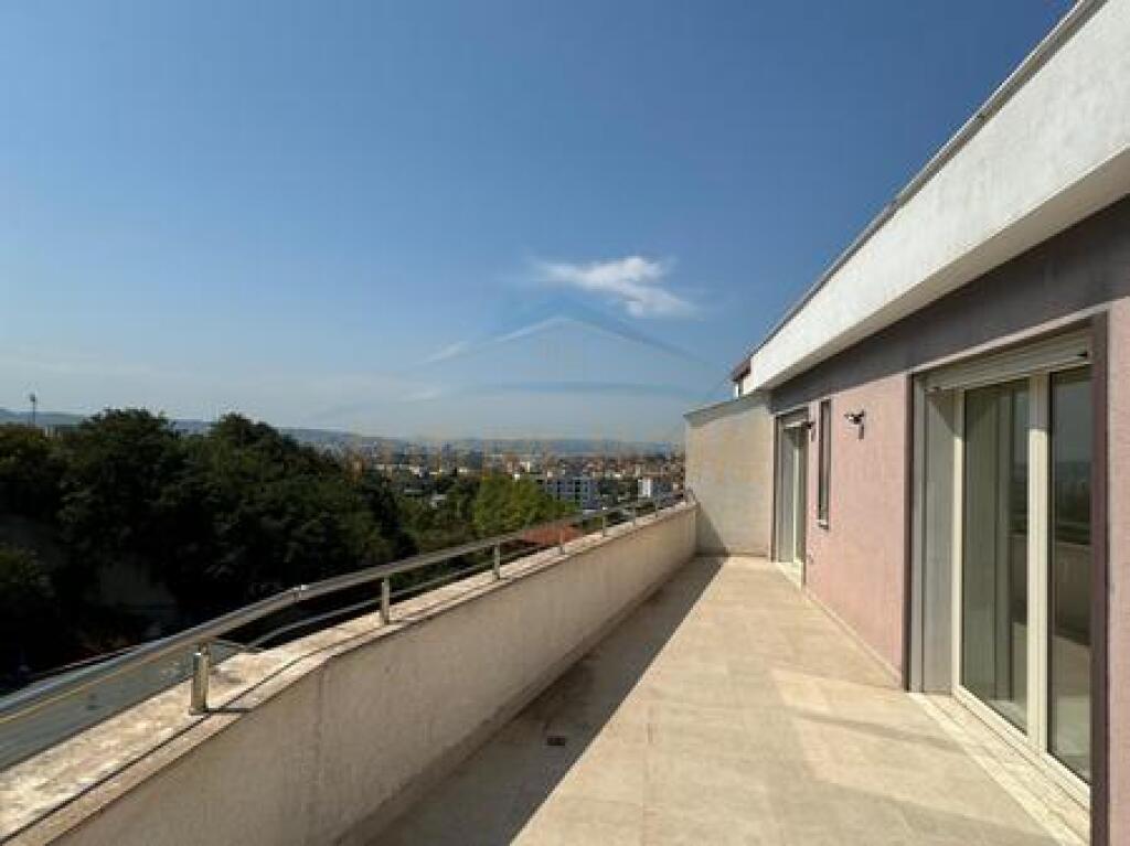 Shitet, Apartament 3+1, Tufine, Tirane.