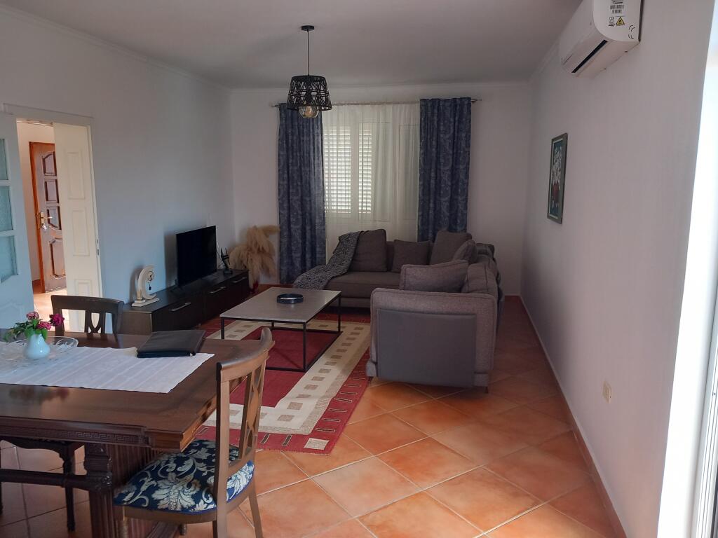 Villa for rent near Ekonomiku