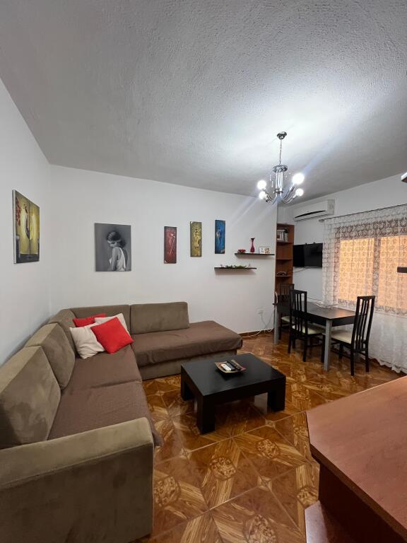 For sale, Apartment 1+1, Student City, Tirana.