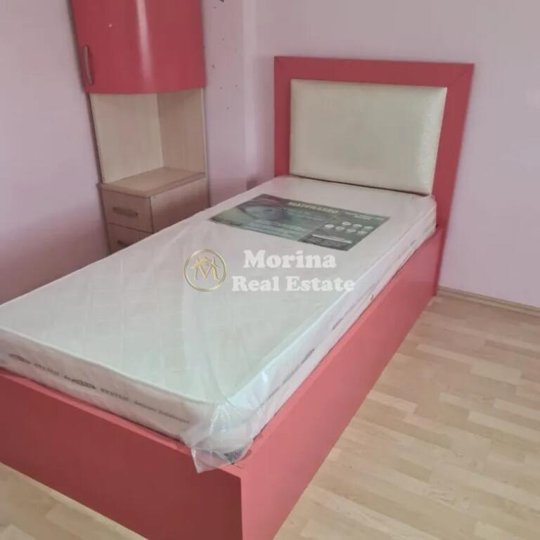 Qera, Apartament 2+1, Komuna e Parisit, 700 euro/muaj