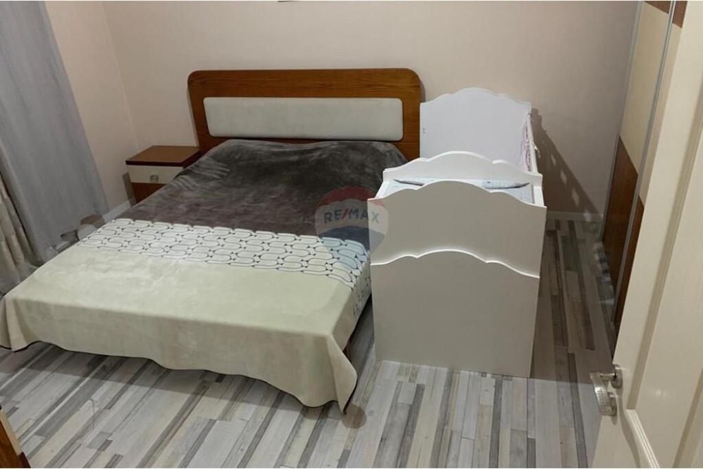 In vendita appartamento 2+1 Yzberish vicino al complesso Grand Gallery!