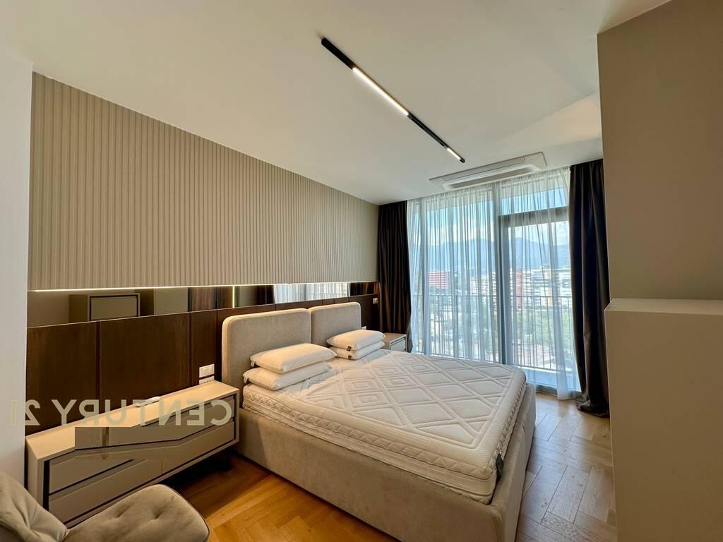 OFROHET APARTAMENT LUKSOZ 2+1 POST PARKIMI TEK REZIDENCA LAKE VIEW