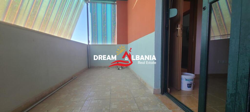 Apartament/Ambient Biznesi me Qera, prane Ministrise se Jashtme (ID 42213410)