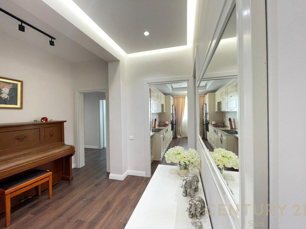 APPARTAMENTO 2+1 IN AFFITTO IN VIA DURRES!