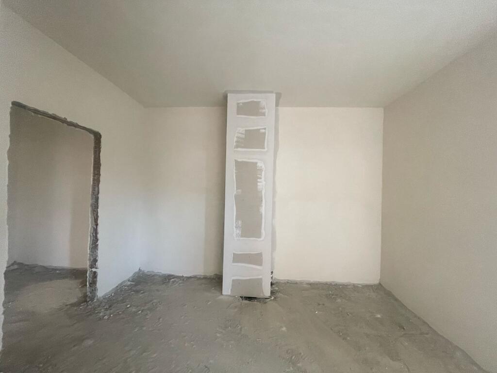 Apartament 2+1 per shitje tek Rruga e Elbasanit