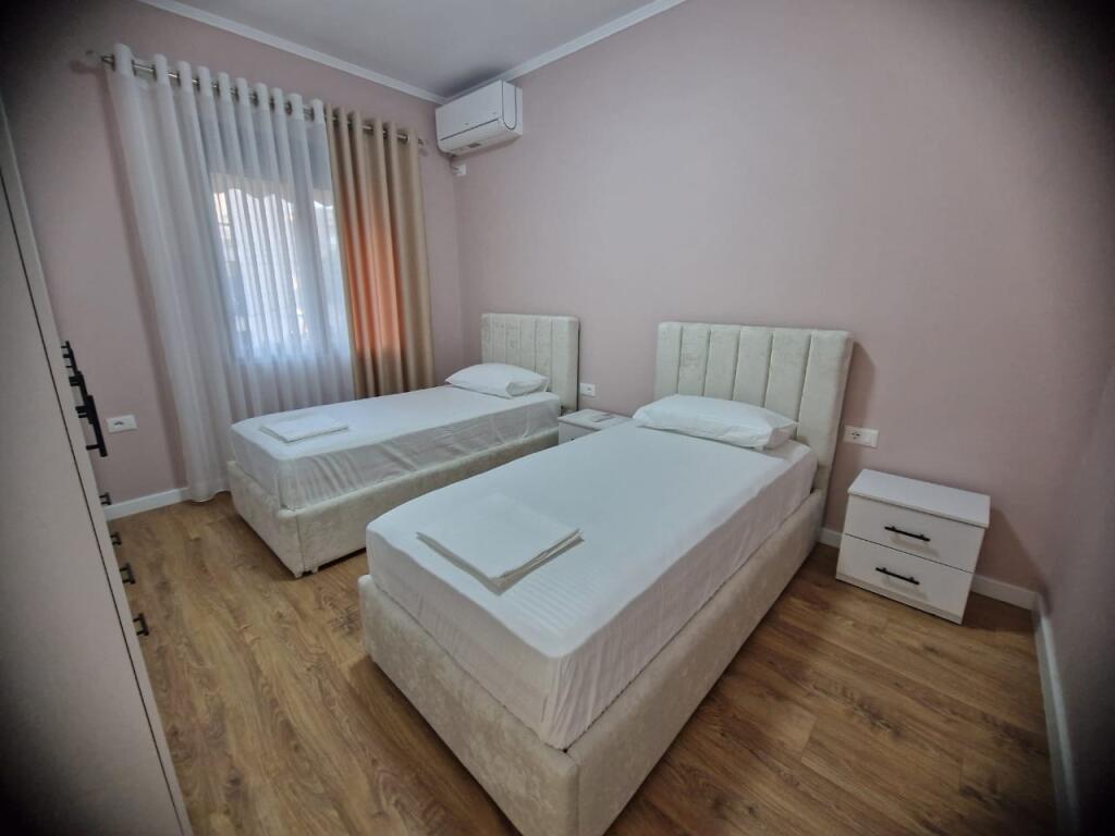 APARTAMENT ME QERA 2+1 VASIL SHANTO 800 EURO