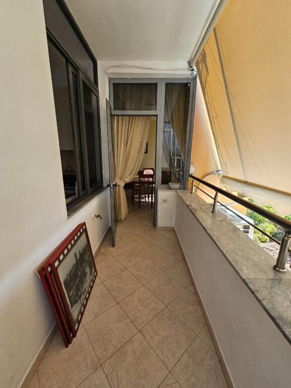 2+1, arredato alle torri gemelle, prezzo 900 euro