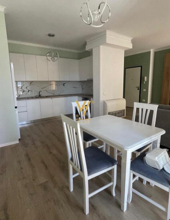 JEPET APARTAMENT 2+1+2 ME QIRA TE MYSLYM SHYRI 1.200 EURO