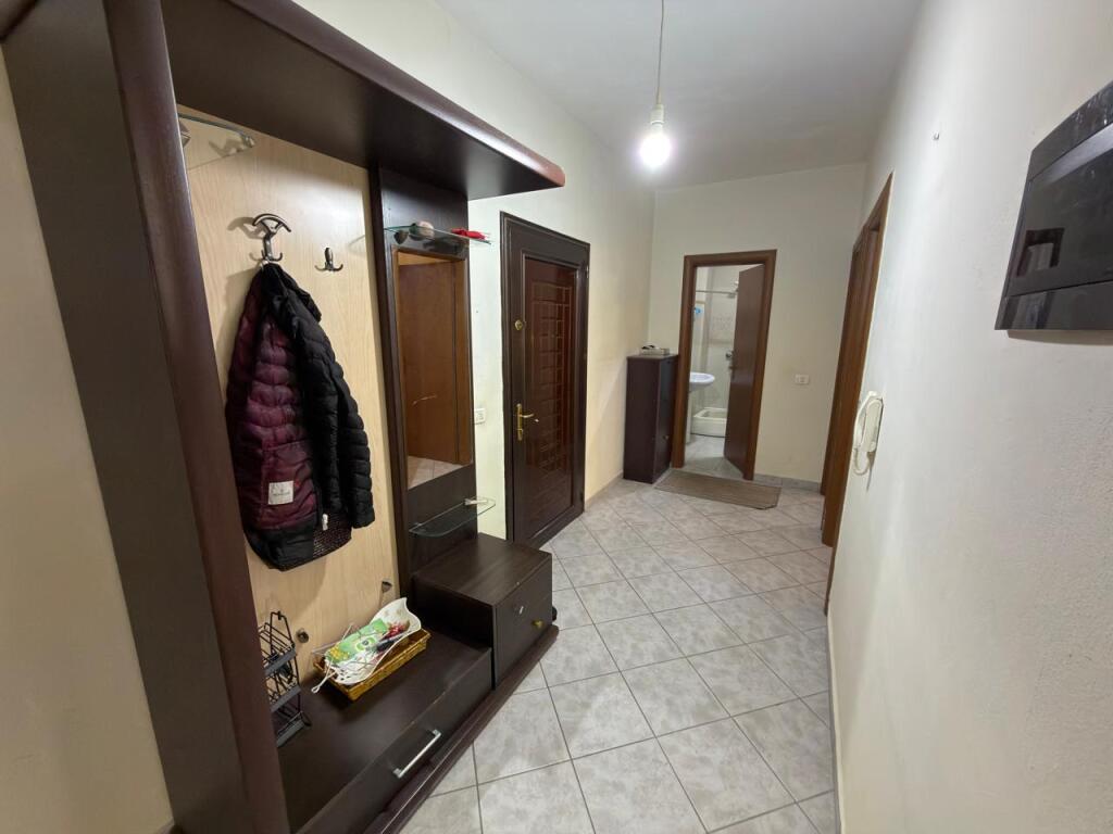 📣 Shitet Apartament 2+1+2 🏢 Kati i 2-të me ashensor