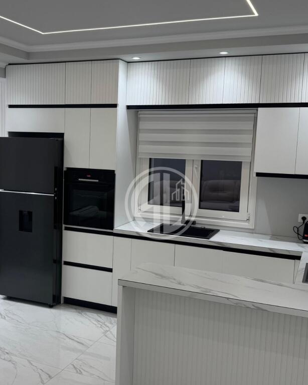 Apartament 1+1 për Qira – Pranë Spitalit, Durrës