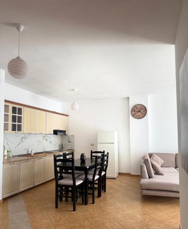 Apartment 2+1 for rent in Astir