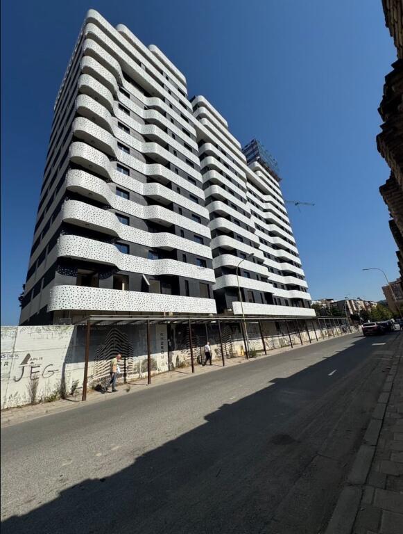 SHITET APARTAMENT 2+1 BULEVARDI GJERGJ FISHTA 271.000 EURO