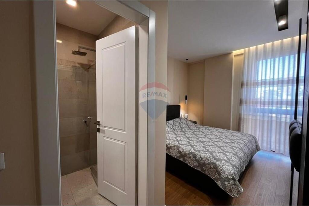 Apartament 2+1+2 me qira, Shkolla e Kuqe