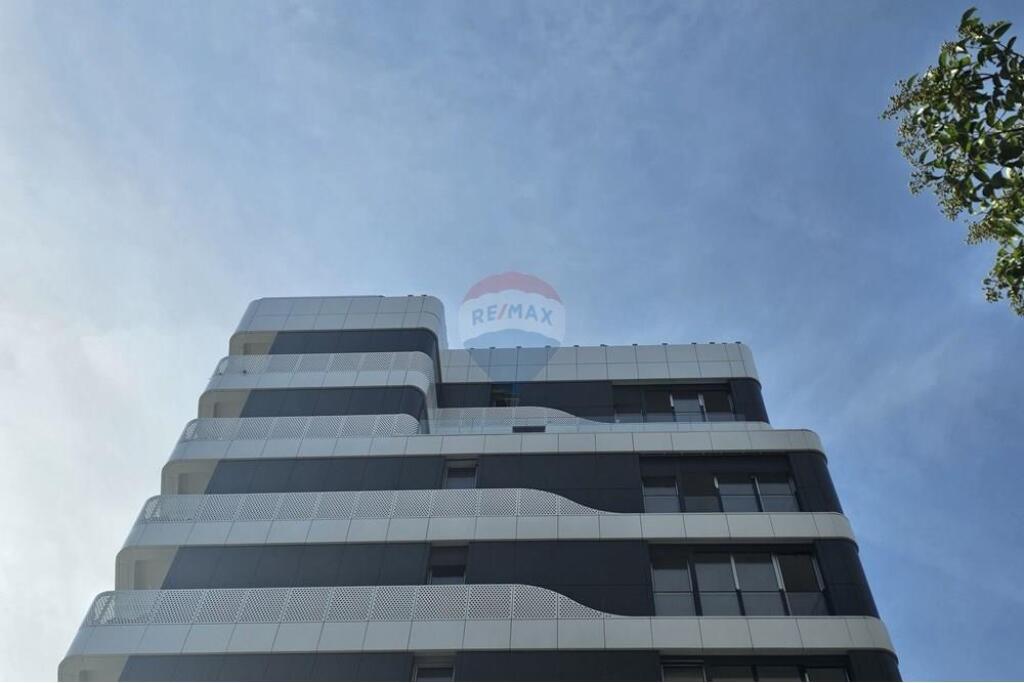 Apartament 2+1+2 ne shitje tek Don Bosko !
