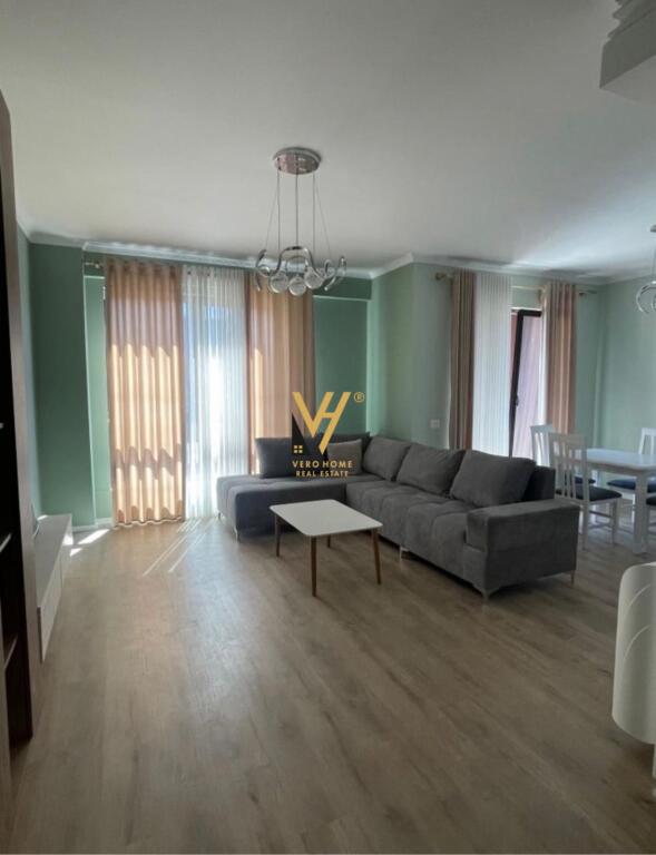 JEPET APARTAMENT 2+1+2 ME QIRA TE MYSLYM SHYRI 1.200 EURO