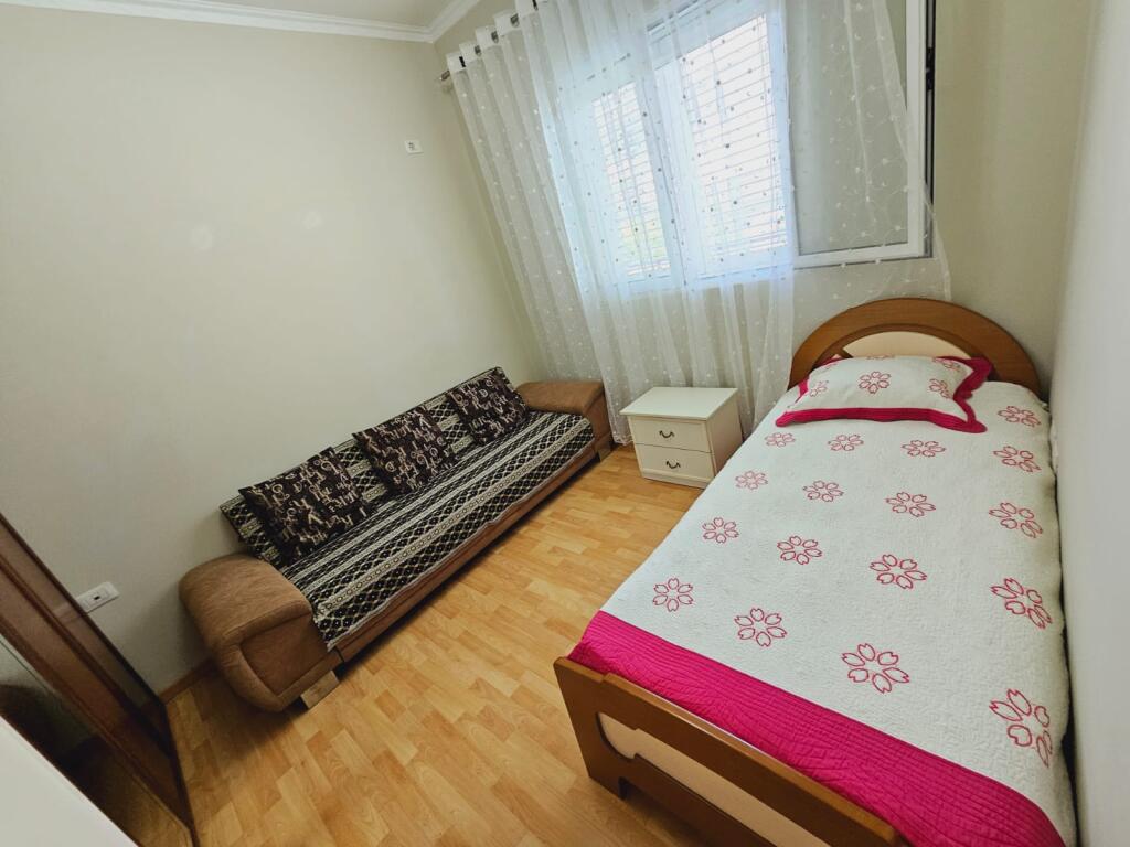 🔑 2+1+2 Bllkone📍 Vilat Amerikane (580€/muaj)  -- (150 m2) - Mobilim Cilesor | 1PARKET | KONDICIONER