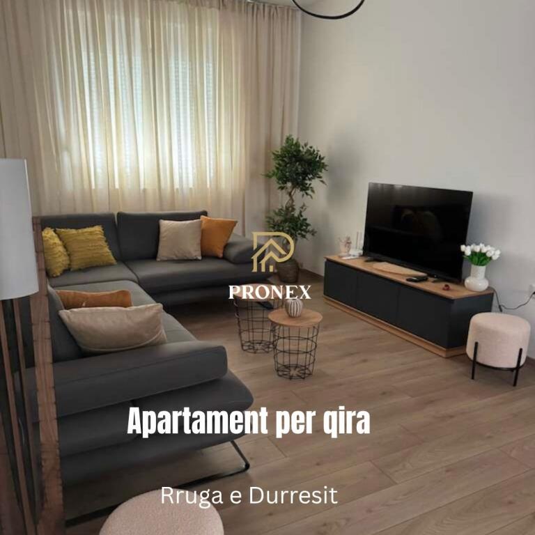 Appartamento in affitto 2+1 in Via Durazzo