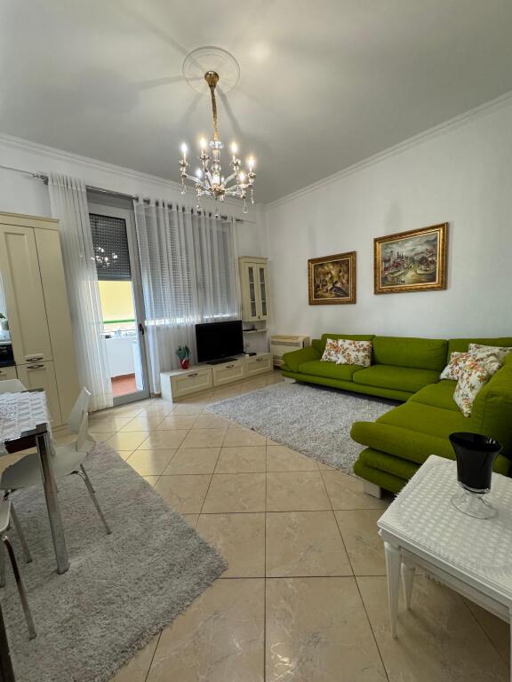 Shitet Apartament 1+1📍Vila Gold, Selvia