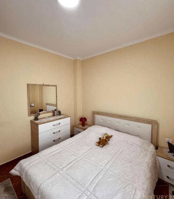 APARTAMENT 2+1 PER QIRA XHAMLLIKU.