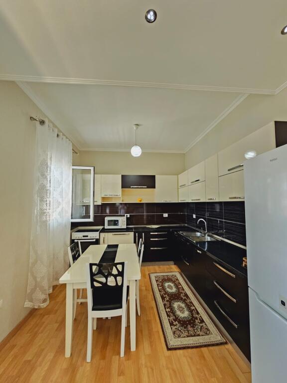 🔑 2+1+2 Bllkone📍 Vilat Amerikane (580€/muaj)  -- (150 m2) - Mobilim Cilesor | 1PARKET | KONDICIONER