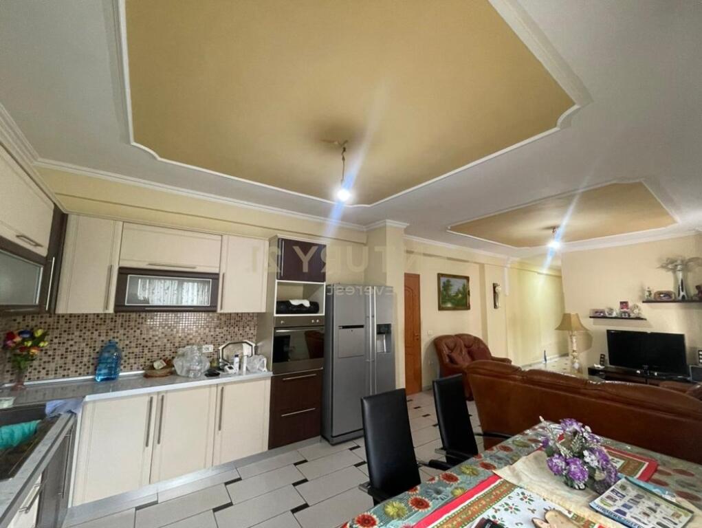 JAPIM ME QIRA APARTAMENT 1+1, ALI DEM