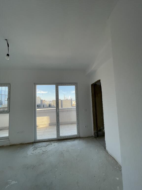 OKAZION! SHITET APARTMENT 2+1+2TE KOMPLEKSI AURA