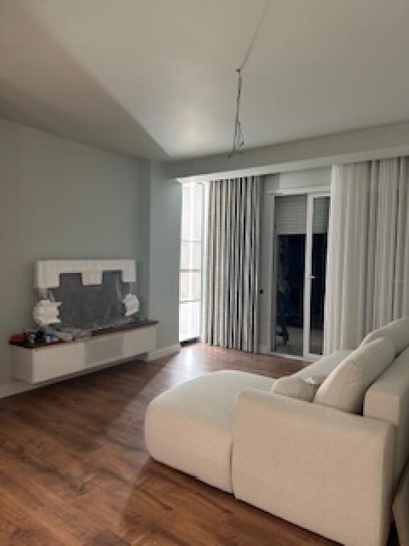 Penthouse luksoz ne yzberisht private me 600