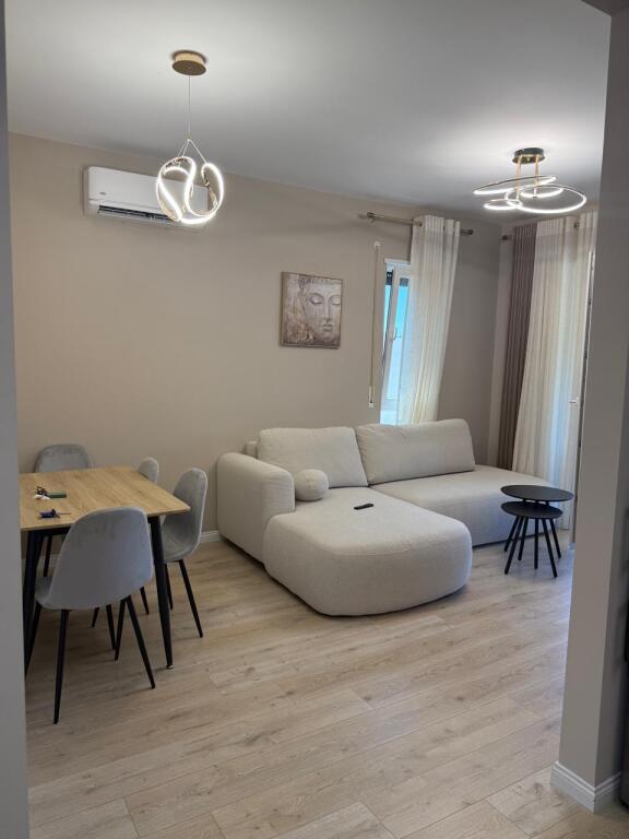 🏖 Apartament Premium 1+1 për Shitje – Valamar Residence, Gjiri i Lalëzit (Hamallaj)