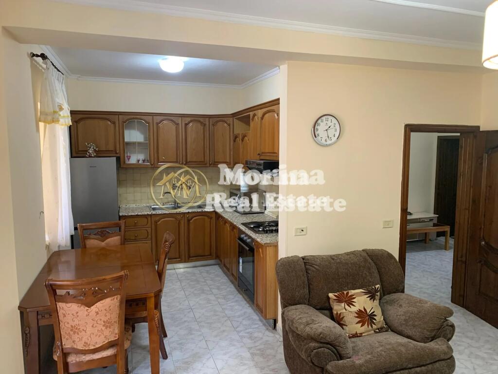 Affitto, Appartamento 2+1, Via Dibres, 500 euro/mese