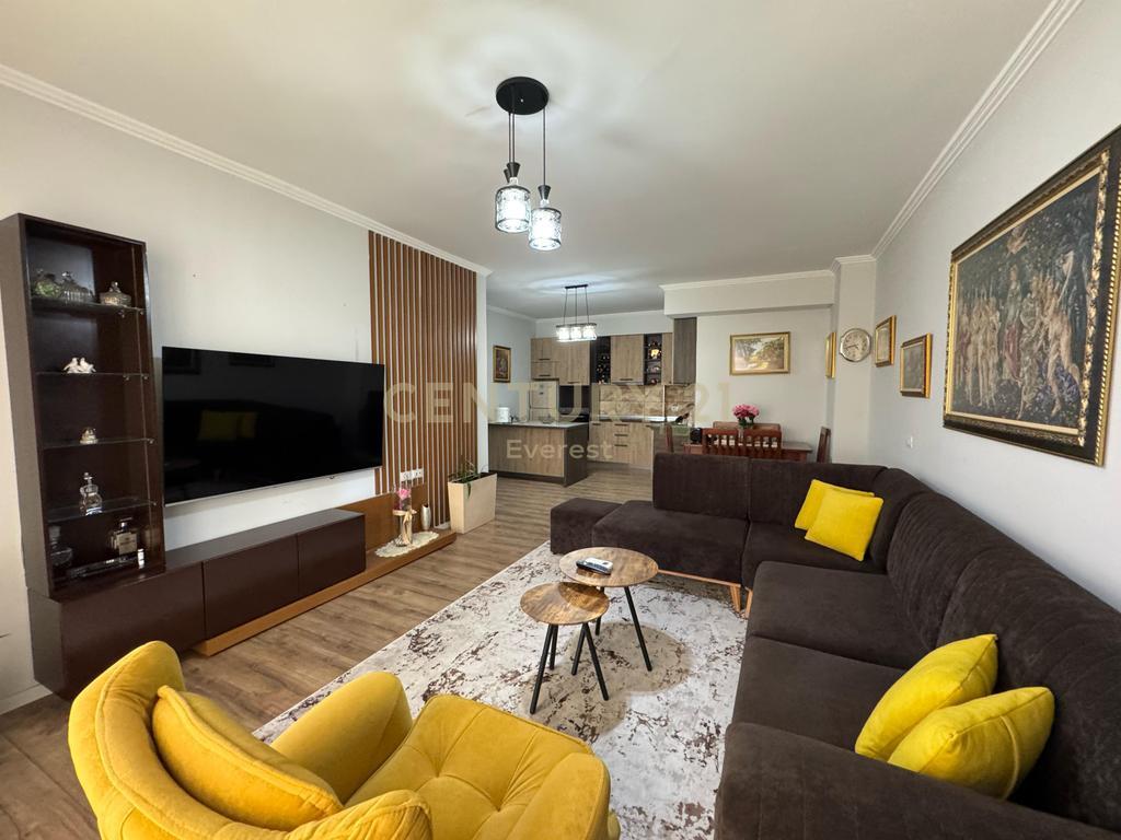 FRESK, APARTAMENT NË SHITJE 2+1+2145,000 €  Sipërfaqe Bruto  115m2