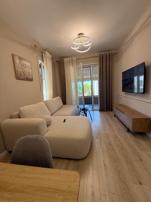 🏖 Apartament Premium 1+1 për Shitje – Valamar Residence, Gjiri i Lalëzit (Hamallaj)