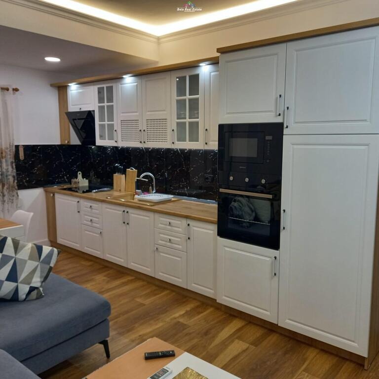 Apartament me Qera 1+1 ne Bllok (ID B210480) Tirane