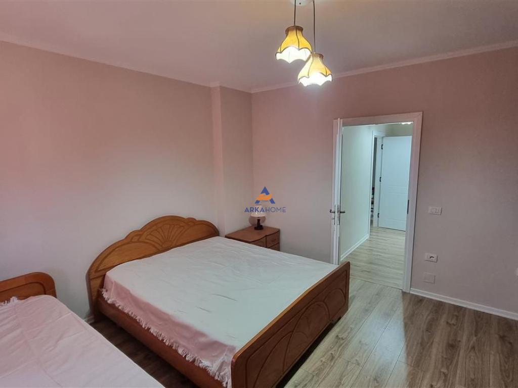 AFFITTASI APPARTAMENTO 1+1 "VICINO ALLA SCUOLA QAZIM TURDIU, DON BOSKO" 55000 LEKE