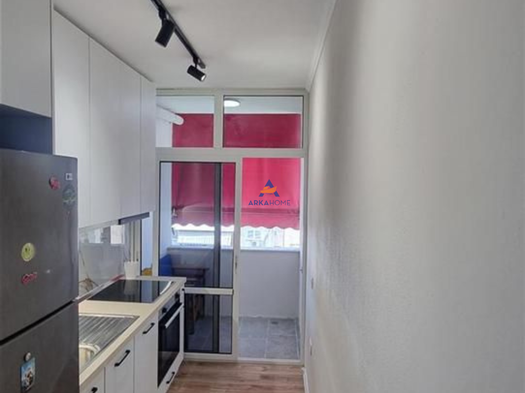 AFFITTASI APPARTAMENTO 1+1 "VICINO ALLA SCUOLA QAZIM TURDIU, DON BOSKO" 55000 LEKE