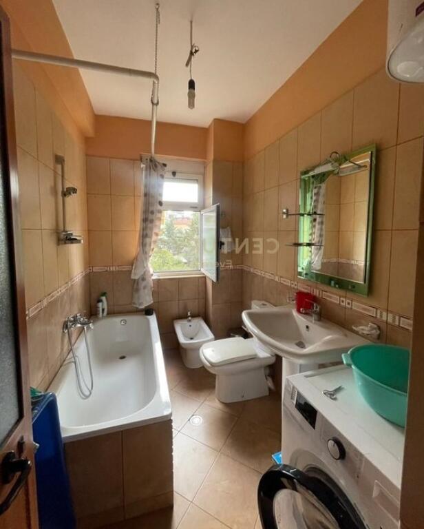 JAPIM ME QIRA APARTAMENT 1+1, ALI DEM