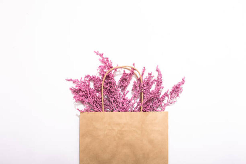 SHOP FOR SALE ON 21 DHJETORI STREET