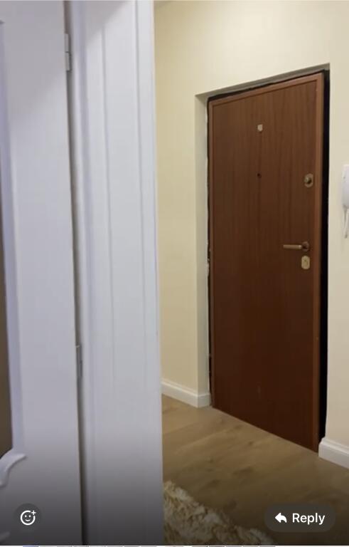 2+1,arredato a posta 8 piazza wilson,prezzo 700 euro