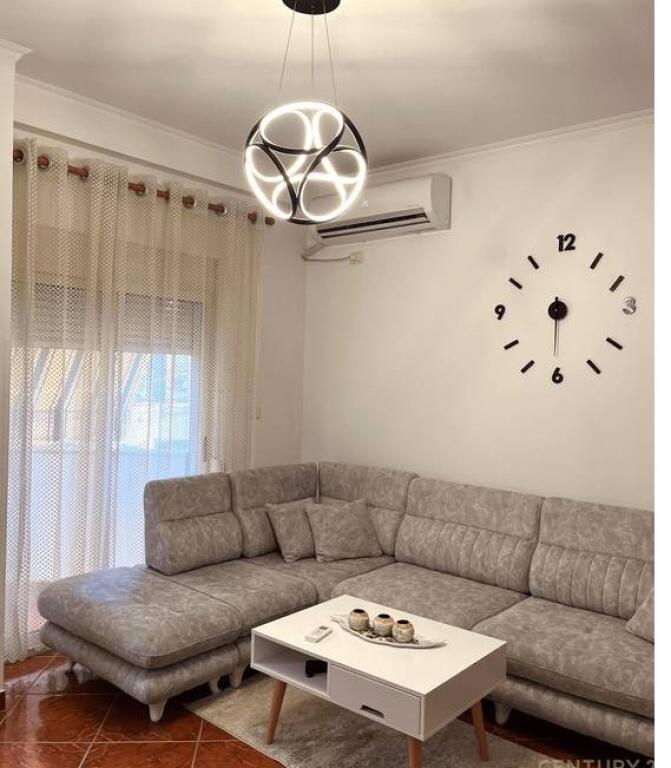 APARTAMENT 2+1 PER QIRA XHAMLLIKU.