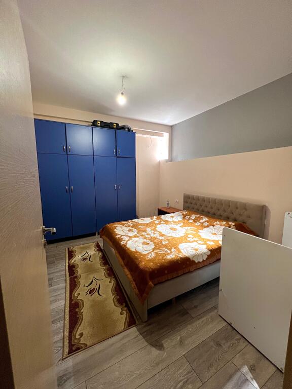 Jepet Me Qera Apartament 1+1