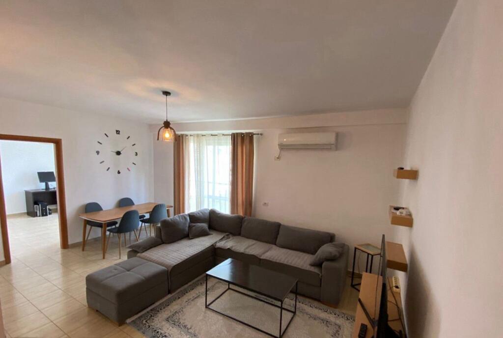 2+1 apartment for rent at Kodra e Diellit,
