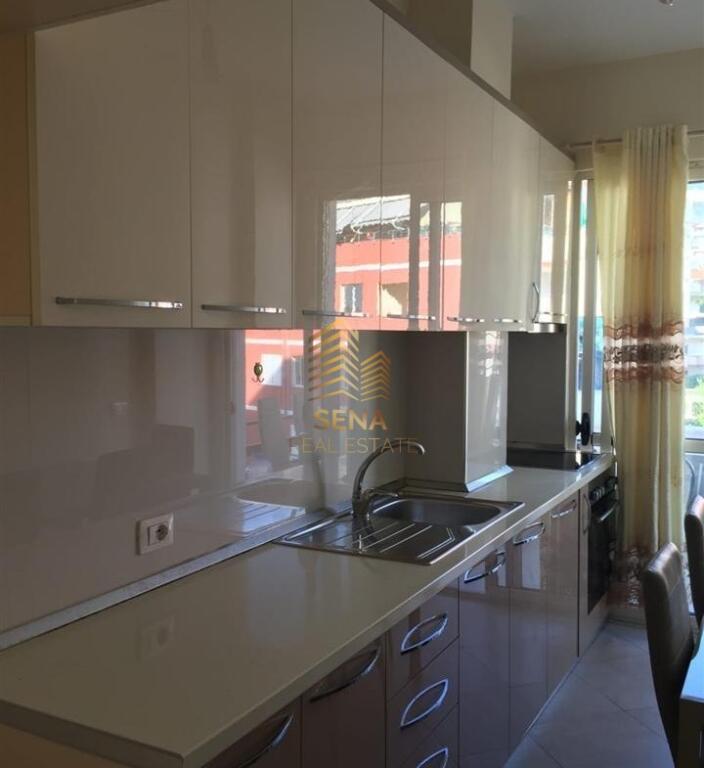 Qira, Apartament 1+1, Fresk, 380 Euro/muaj